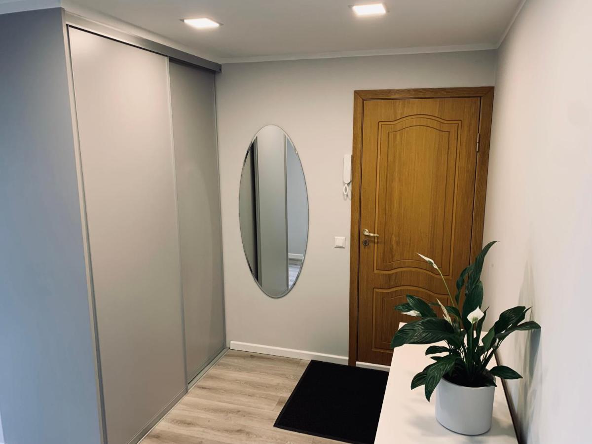 You'Ll Love This Large Apartment! Free Parking! Tallin Exterior foto